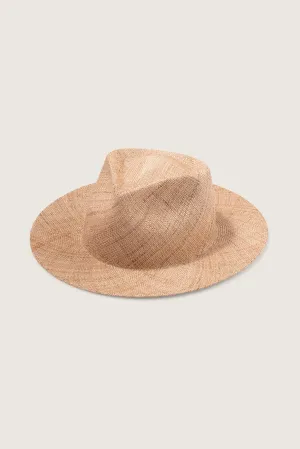 Calloway // Straw