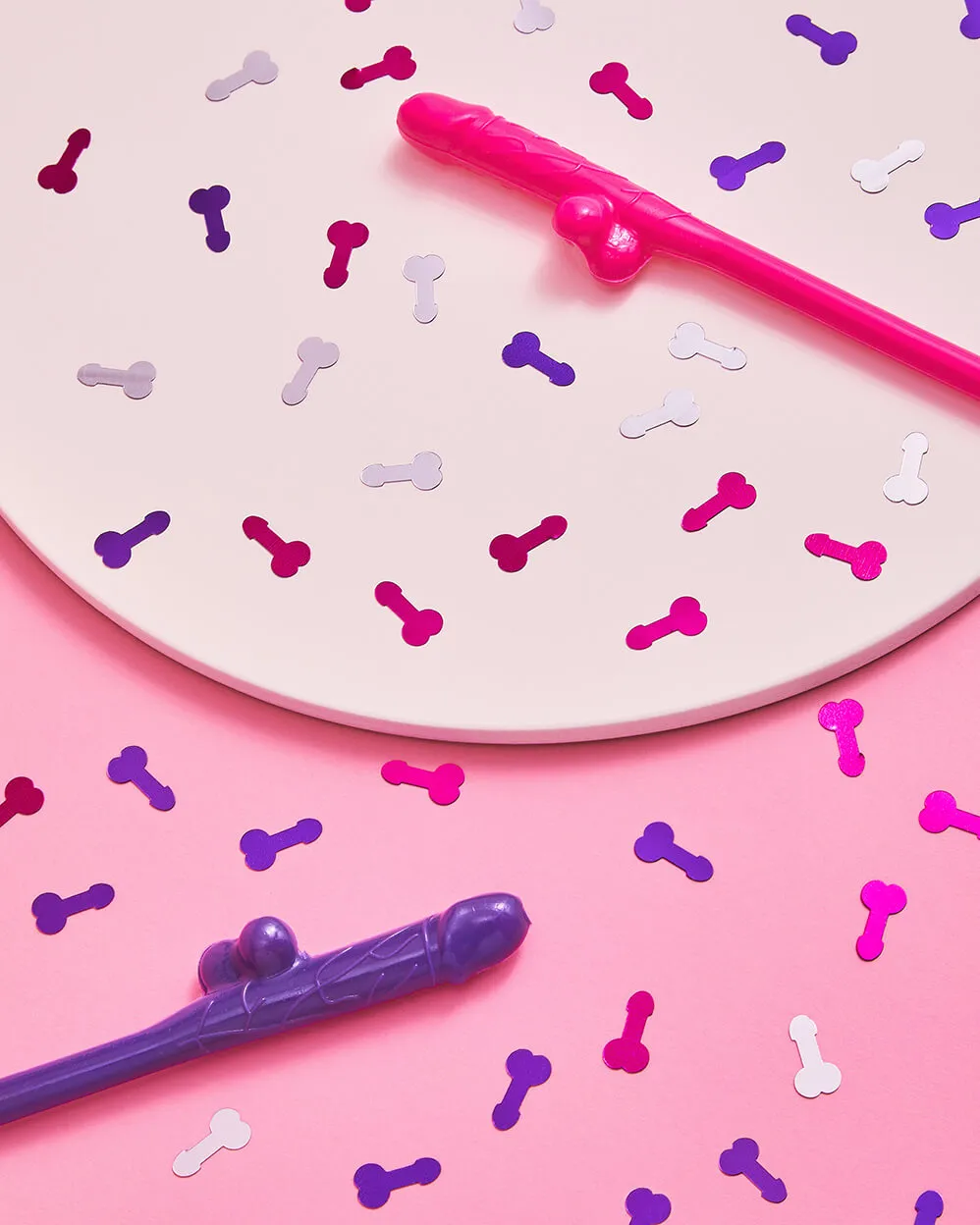 Guess Who 2.0 Pack - sippers   straws