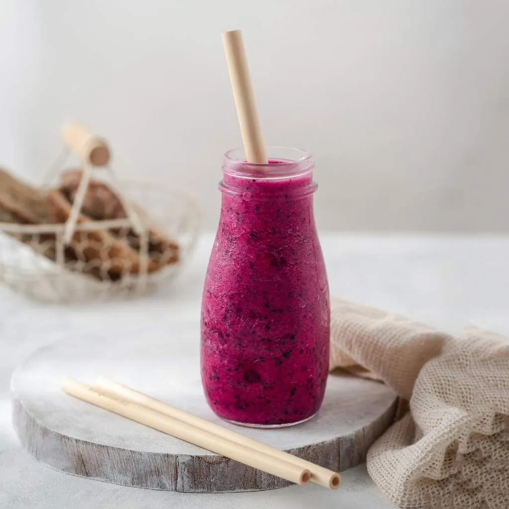 Jungle Culture - Bamboo Straws - Reusable Drinking Straw Set - Plastic-Free: Berry (Red)